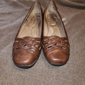 Life Stride Dark Brown Flats Size 8W